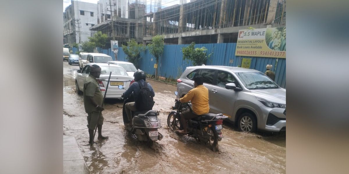Overnight rains cause widespread waterlogging in Bengaluru