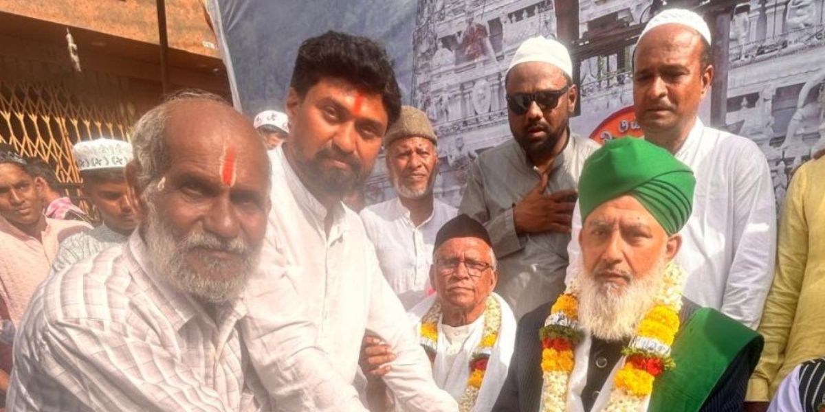 Hindus and Muslims in Hubballi set an example of communal harmony