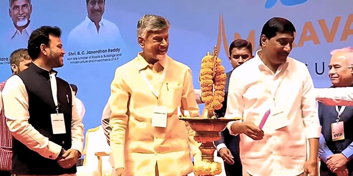 Chandrababu Naidu inaugurating Amaravati Drone Summit 2024.