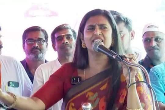 Actor Kasthuri