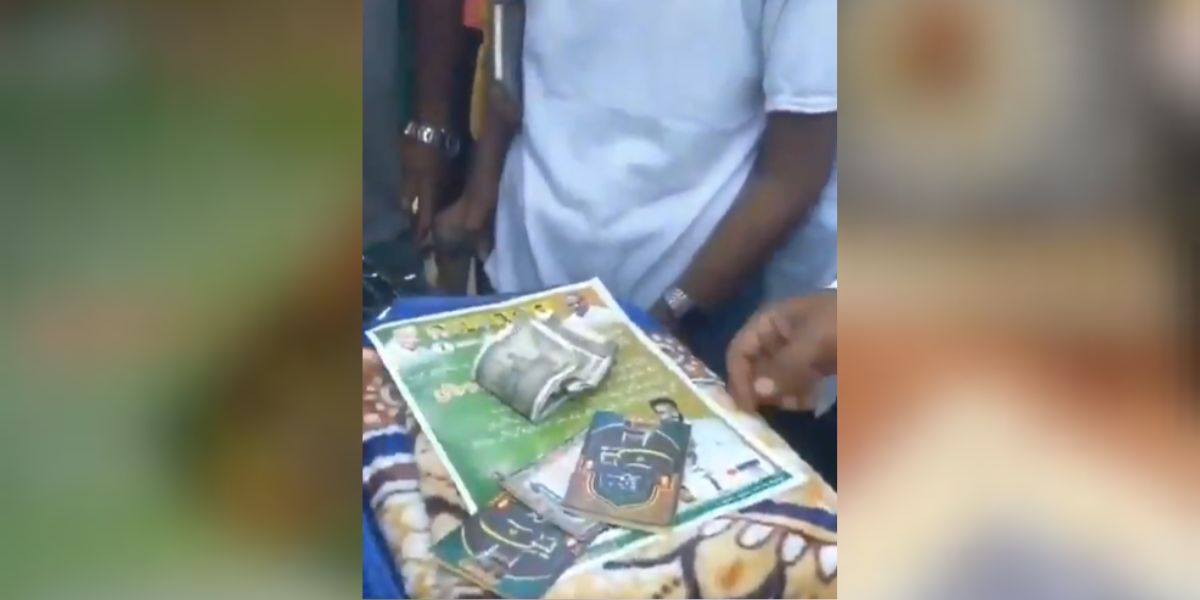 JD(S) bribing Muslim voters in Channapatna