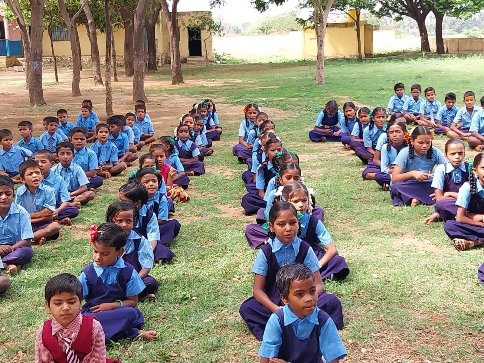 Government School Karnataka Lingadahalli Students Flying Airport Hyderabad
