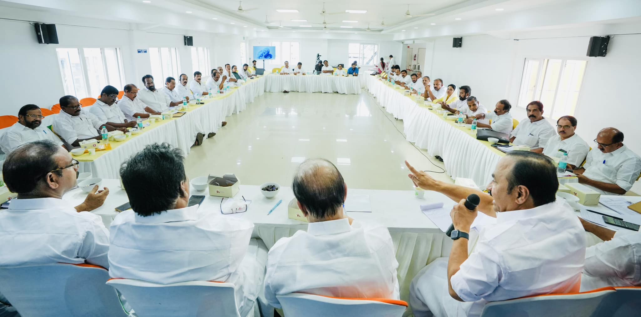 Congress state leadership (source : INC FB page)