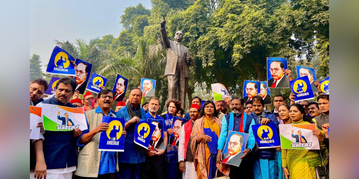 INDIA bloc MPs protesting against Amit Shah's remarks.