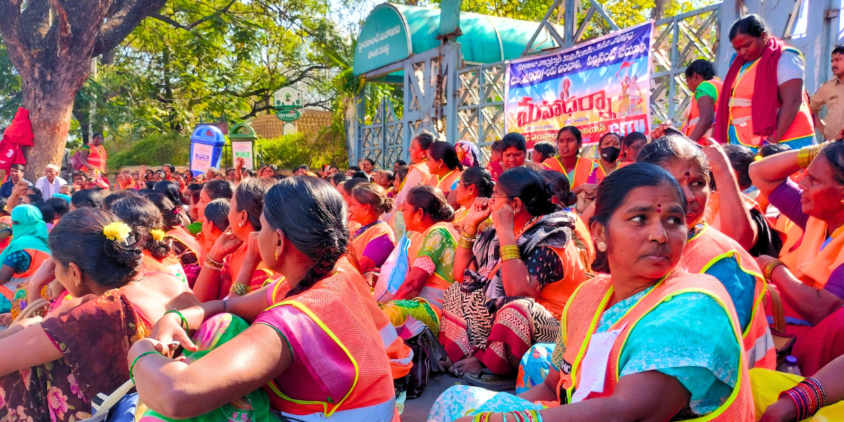 Safai Karamcharis protest for better pay and working conditions