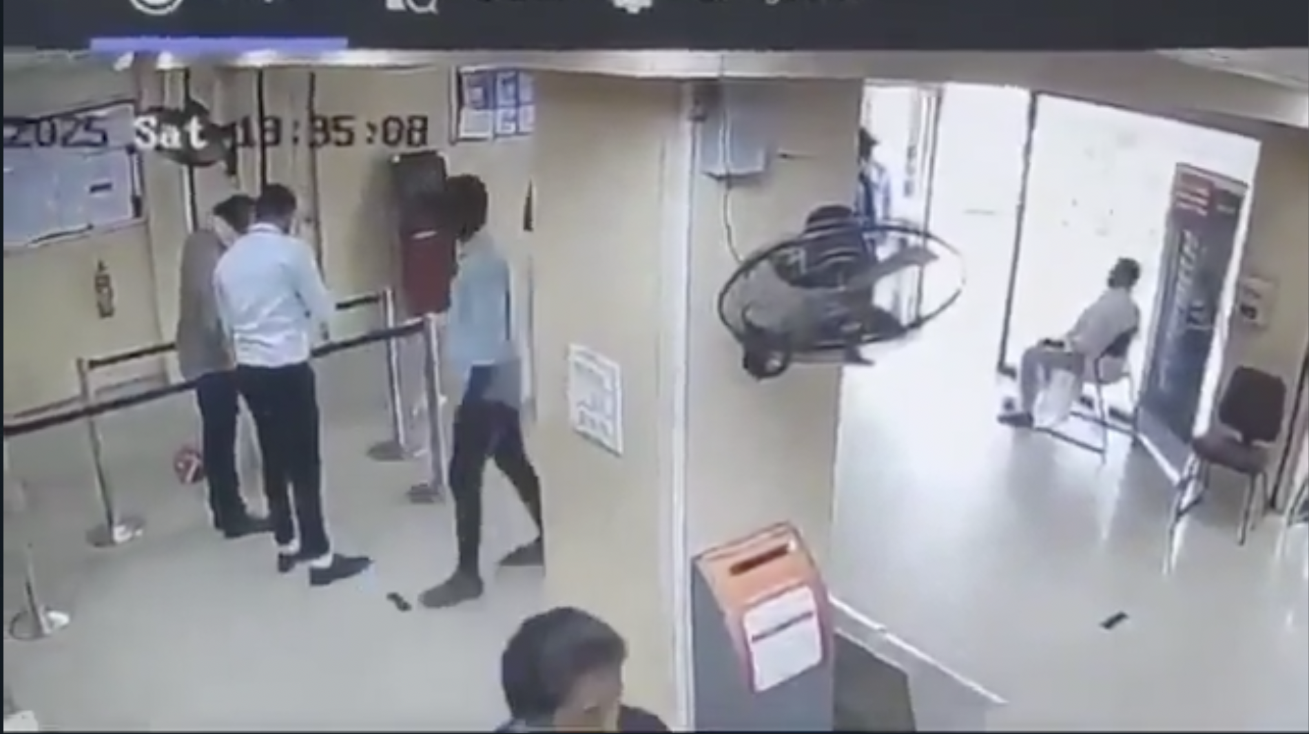 Telangana: Farmer alleges harassment by bank officials, commits suicide inside local ICICI bank