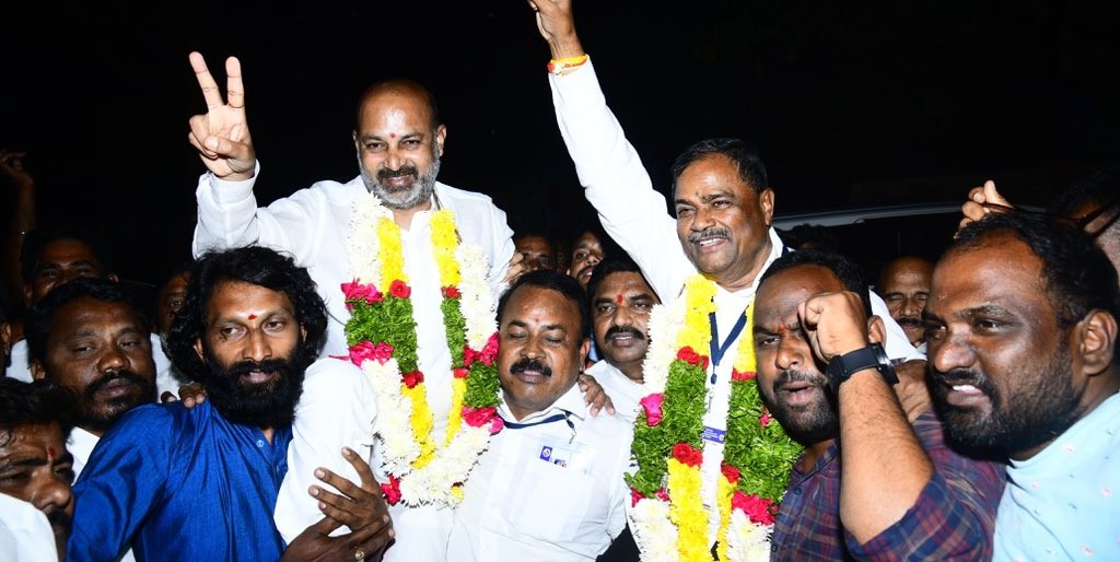 Malka Komraiah and Bandi Sanjay after the former's victory in MLC elections. (X)