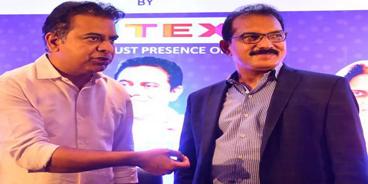 Sabu M Jacob (right) with former Telangana minister KT Rama Rao. (File pic)
