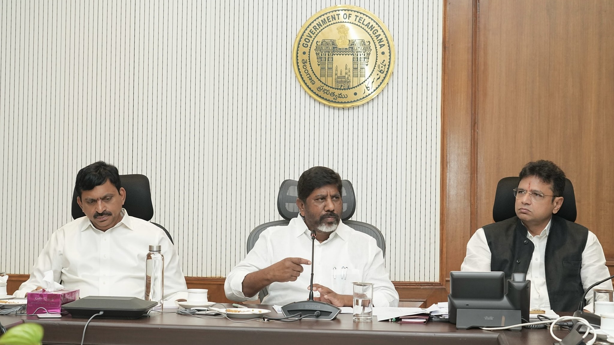Kancha Gachibowli row: Telangana agrees to withdraw cases against student protestors