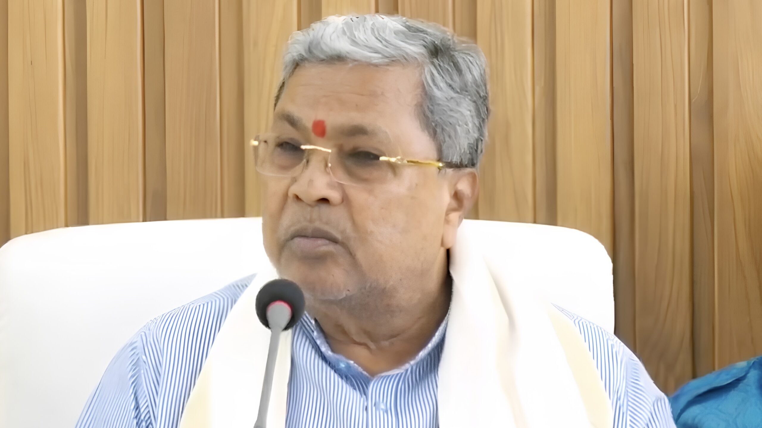 CM Siddaramaiah sports red ‘sindoor’, Opposition mocks ‘unusual’ act as opportunistic  