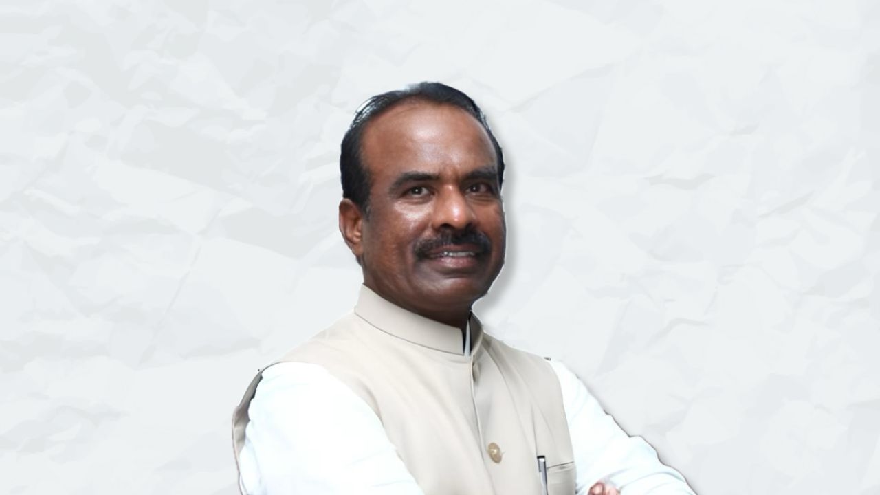 BJP MLC N Ravi Kumar draws flak for derogatory remark against Karnataka chief secretary