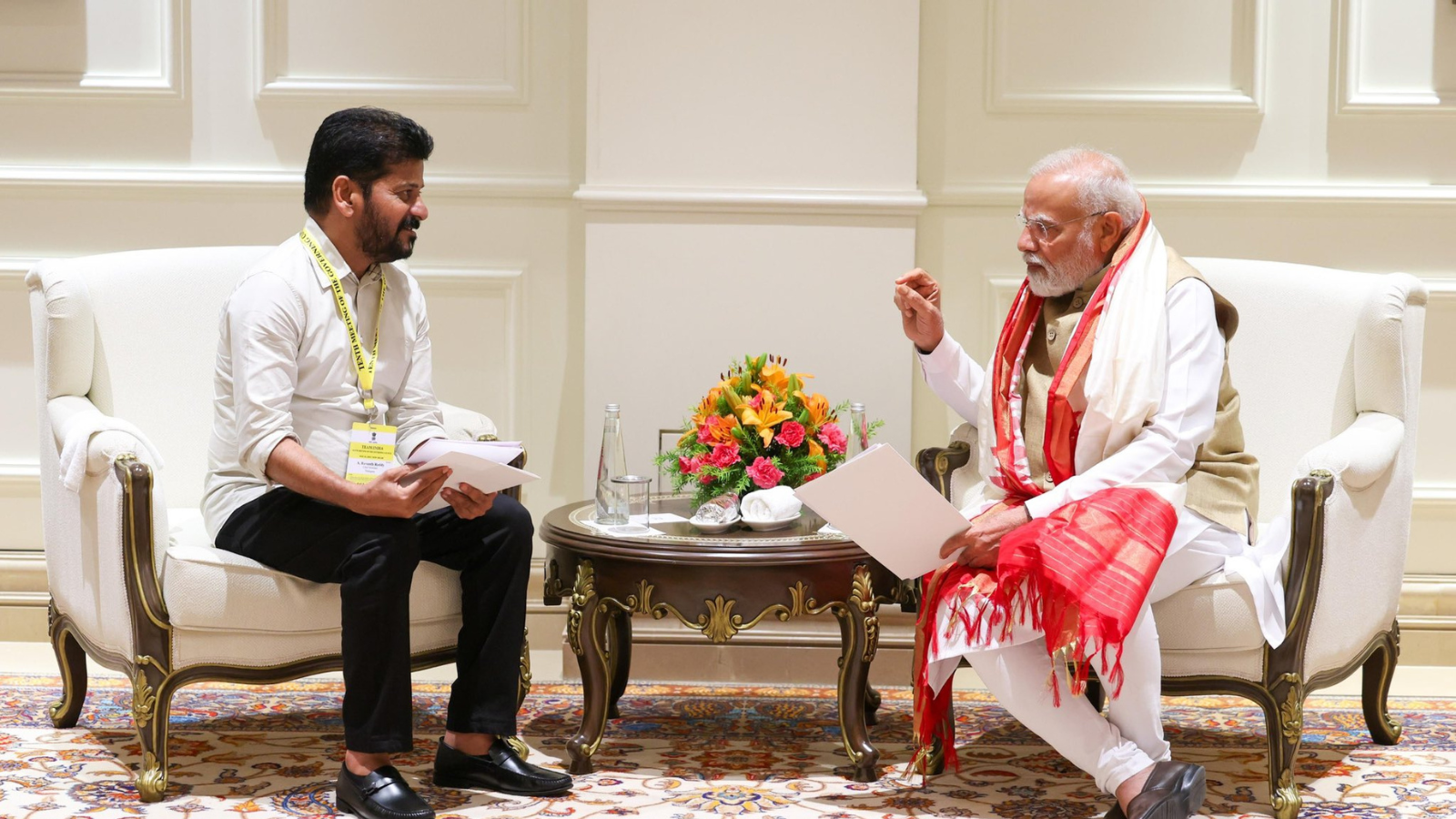 Revanth Reddy discusses various projects for Telangana with Prime Minister Narendra Modi