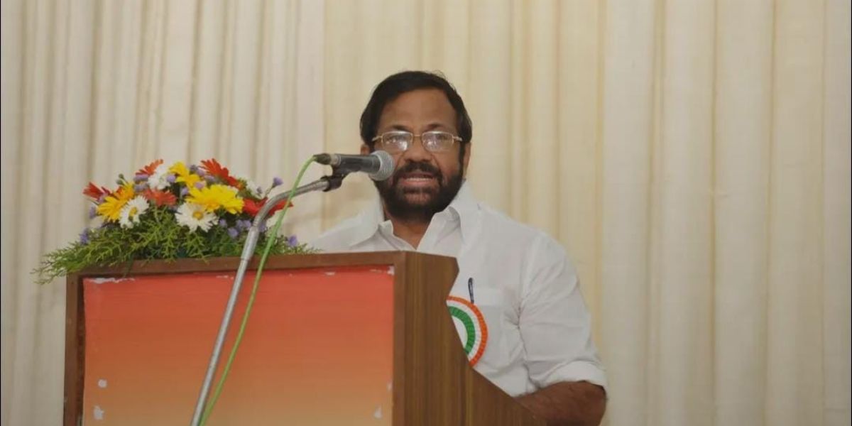 Palode Ravi.