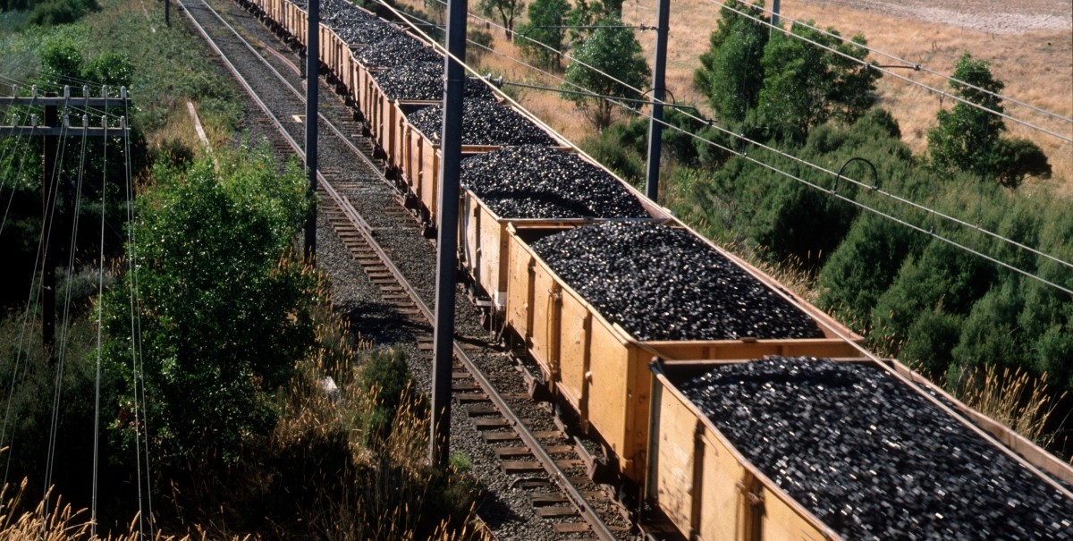 Railways transporting coal