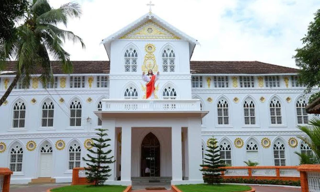 Two Kerala nuns arrested in Chhattisgarh on charges of human trafficking, amid surge in attacks on Christians