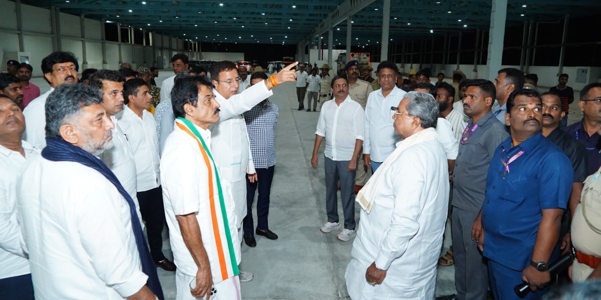 Congress leaders overseeing the preparation`