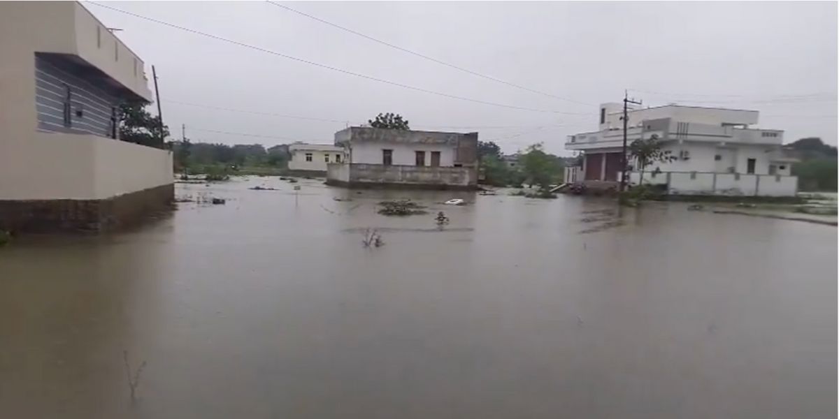 Heavy floods have inundated the GNR Colony in Nirmal, submerging hundreds of homes.