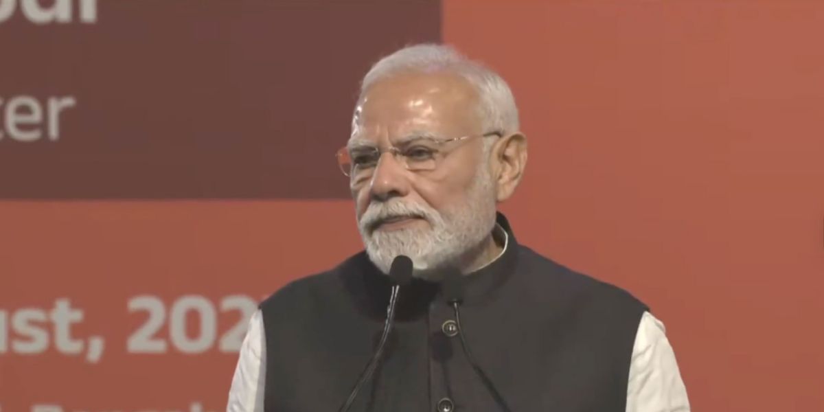 Narendra Modi speaking in Bengaluru.