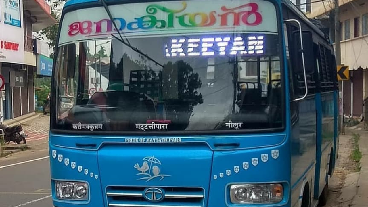 Janakeeyan bus. Credit: www.instagram.com/mlankallel/