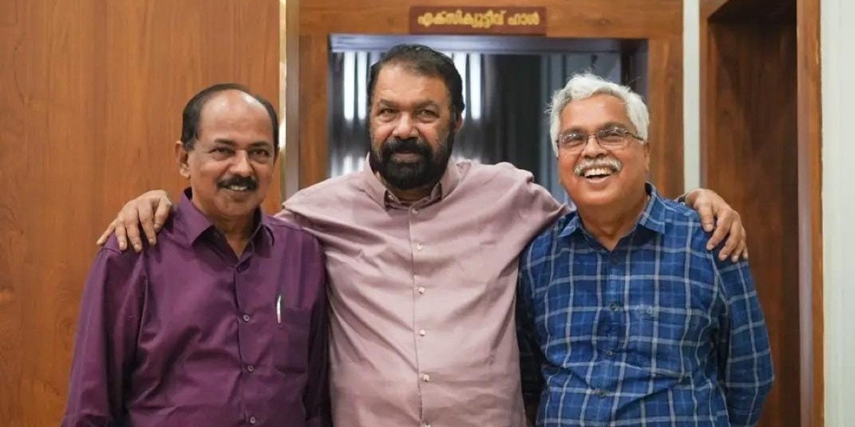 Education Minister Sivankutty meets CPI State Secretary Binoy Viswam