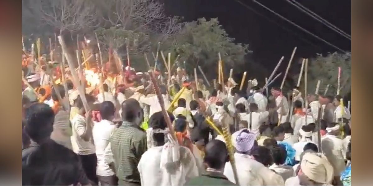 People fighting during Bunny Utsavam.