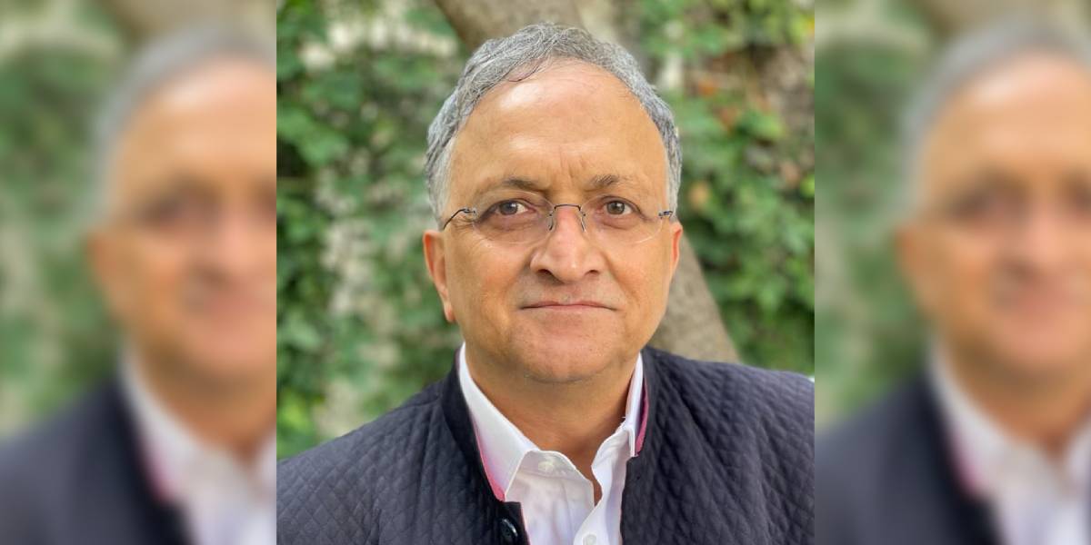 Guha attained international acclaim through his extensive research and writings on contemporary Indian history, political movements, environmental struggles, and cricket.
