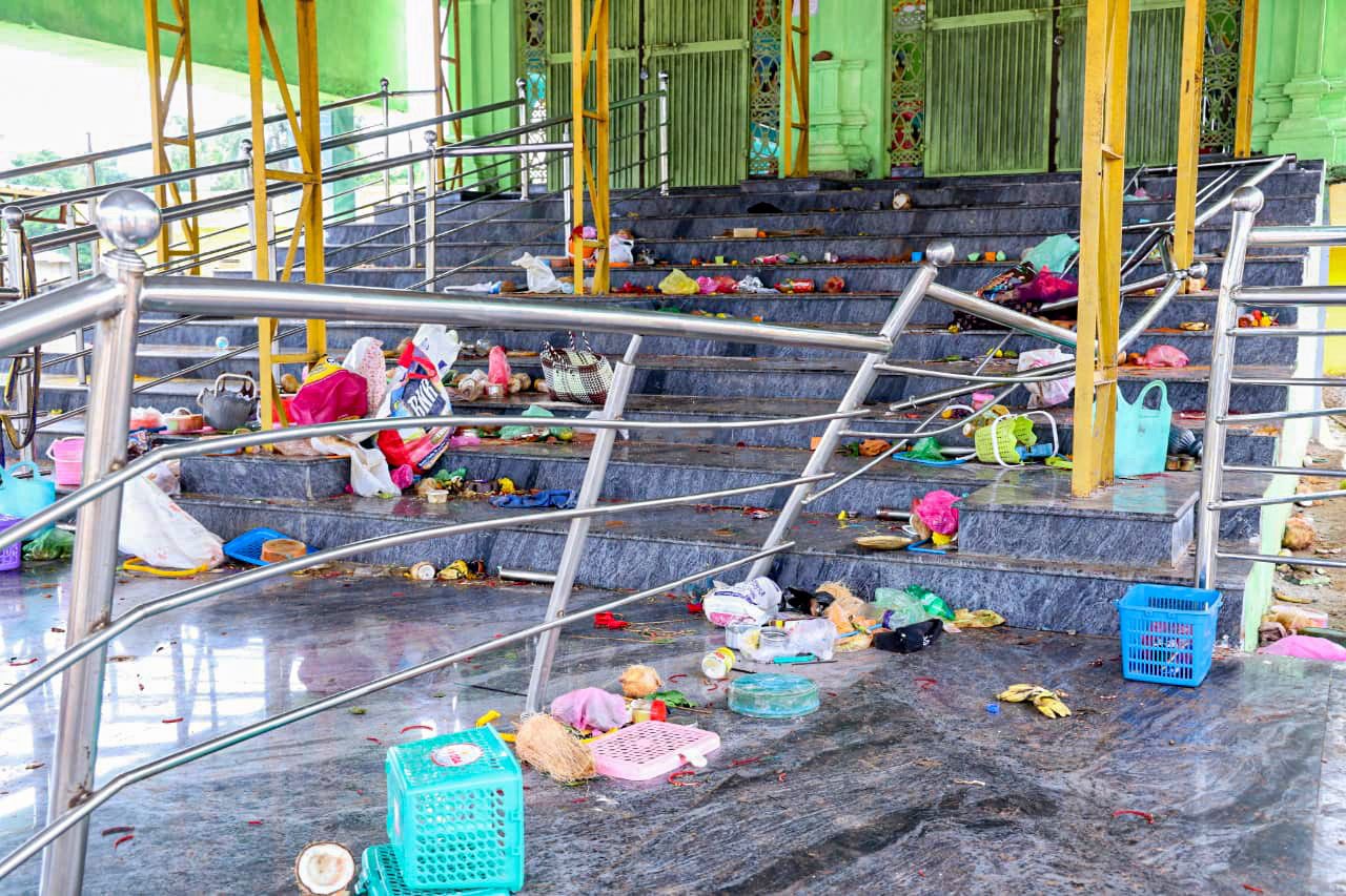Tragedy struck Sri Venkateswara Swamy Temple in Kasibugga on November 1, 2025. Credit: x.com/titu_dipankar