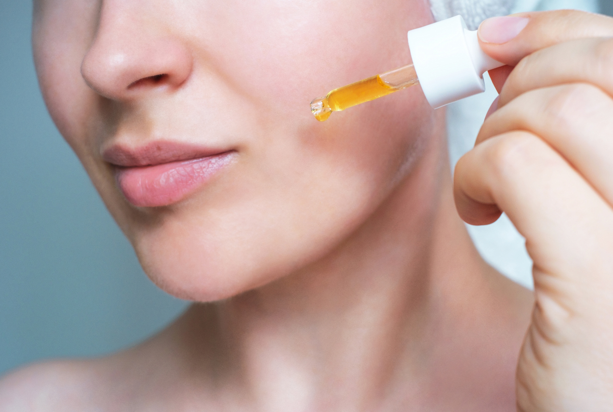 Retinol on face