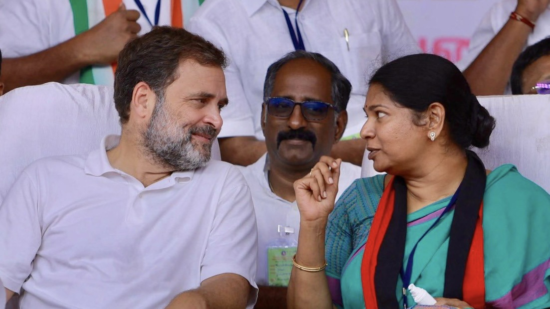Kanimozhi Karunanidhi and Rahul Gandhi at a public meeting in 2024. Credit: x.com/@KanimozhiDMK
