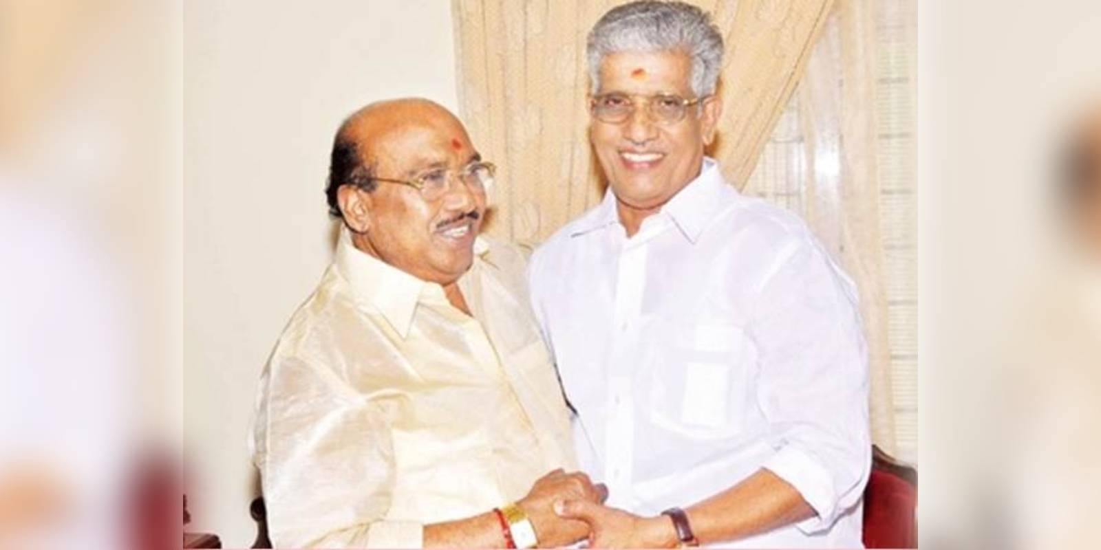 Vellapplly Natesan with NSS chief Sukumaran Nair