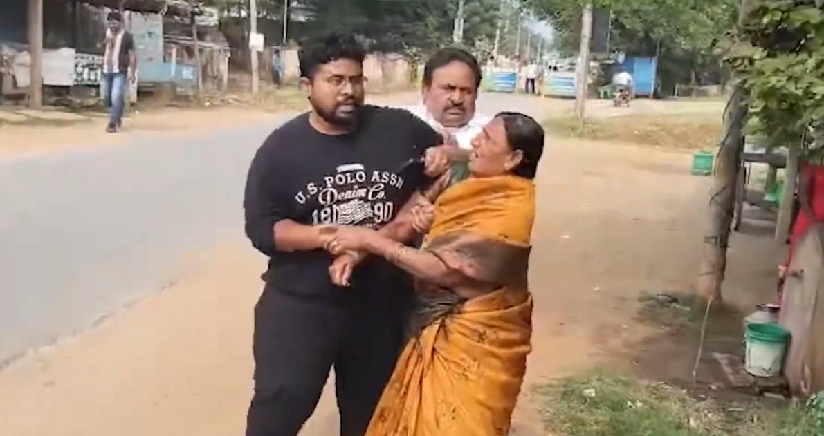 Screengrab from the incident. Credit: x.com/ys jagan