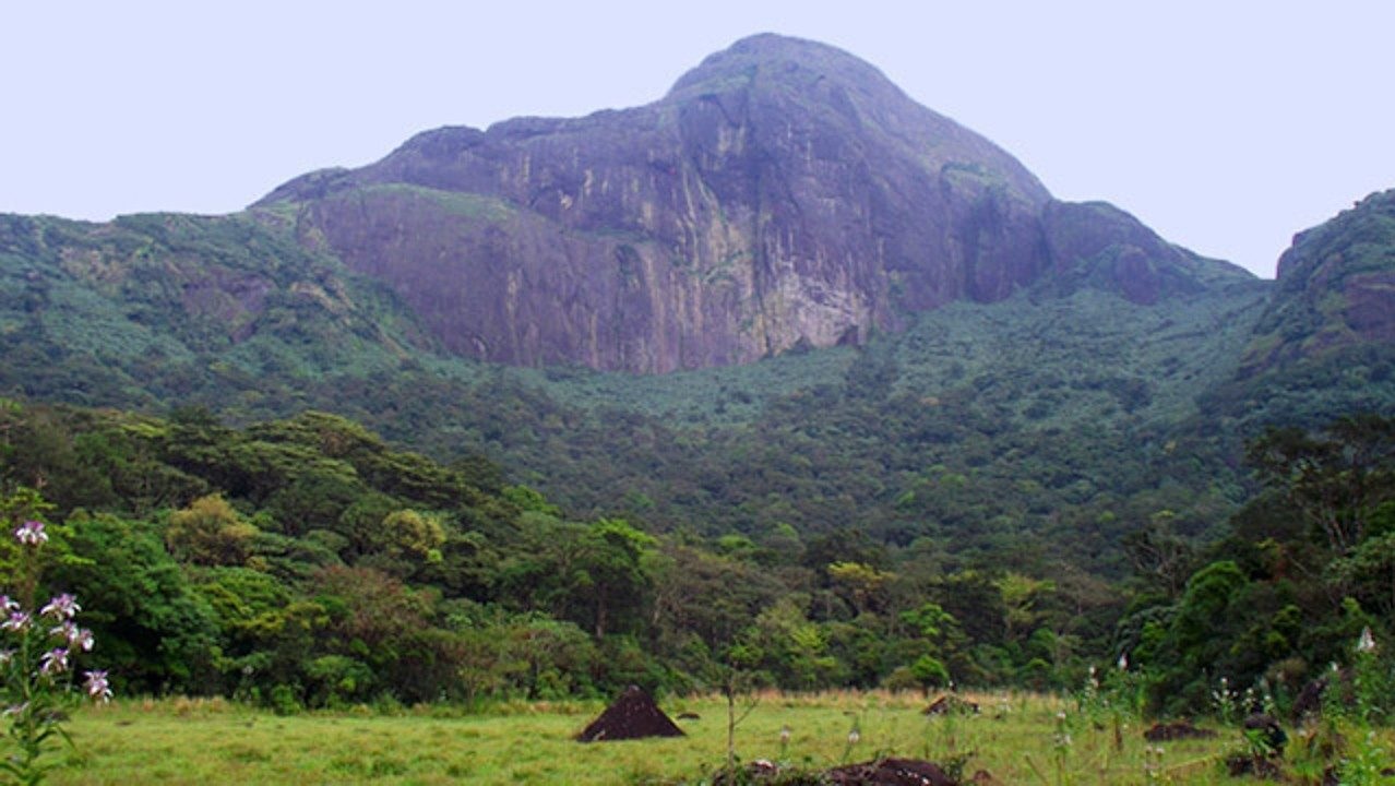 Pothigai Malai