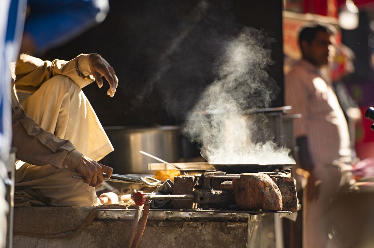 Eateries, hotels, tea stalls and cloud kitchens that shift to induction cooking will receive incentives if their electricity consumption rises.