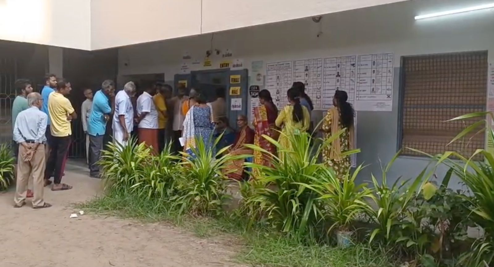 Tamil Nadu recorded an estimated 85% voter turnout