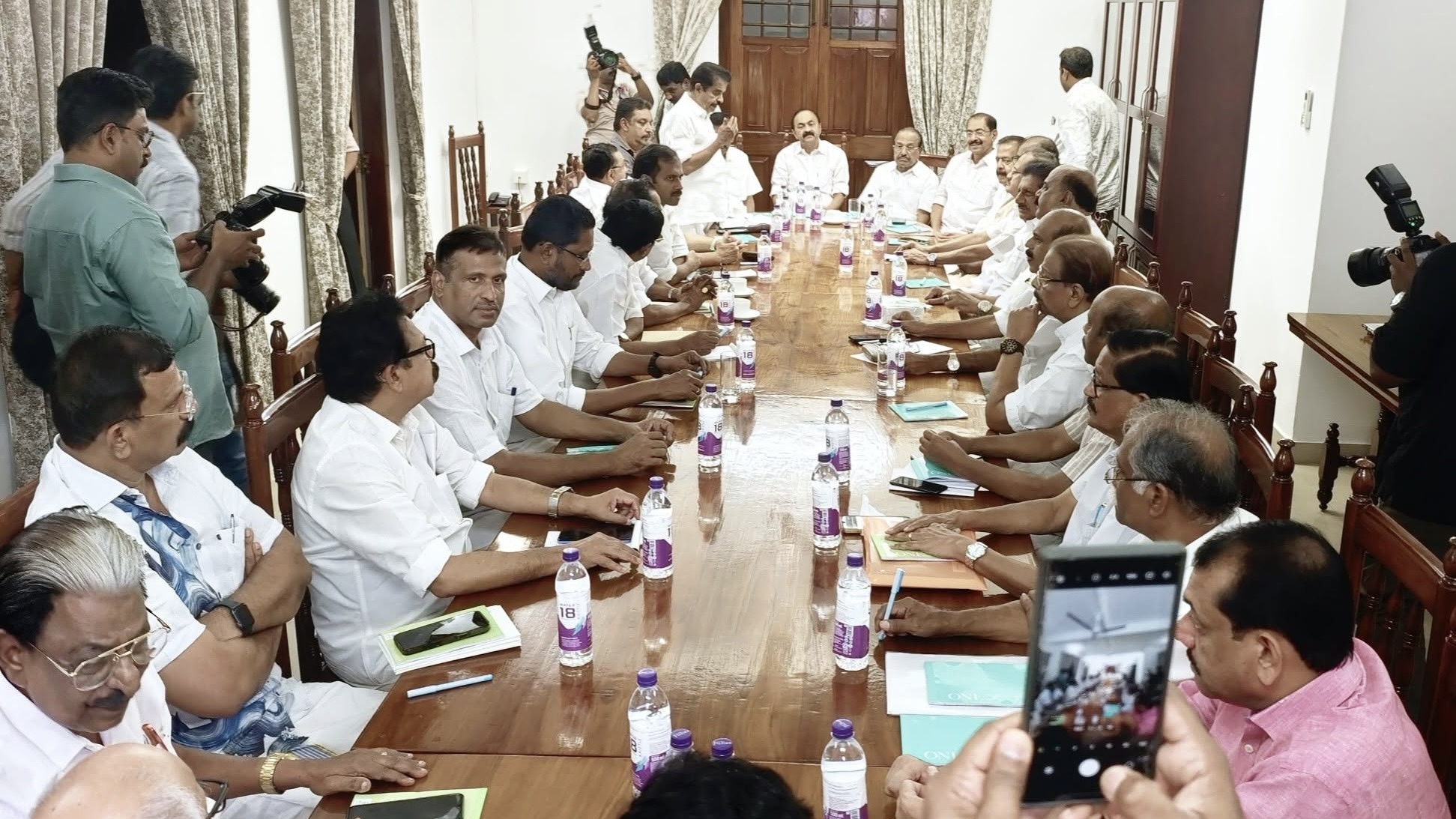 UDF coalition endorses Kerala govt’s decision to continue with PM SHRI; LDF threatens protests