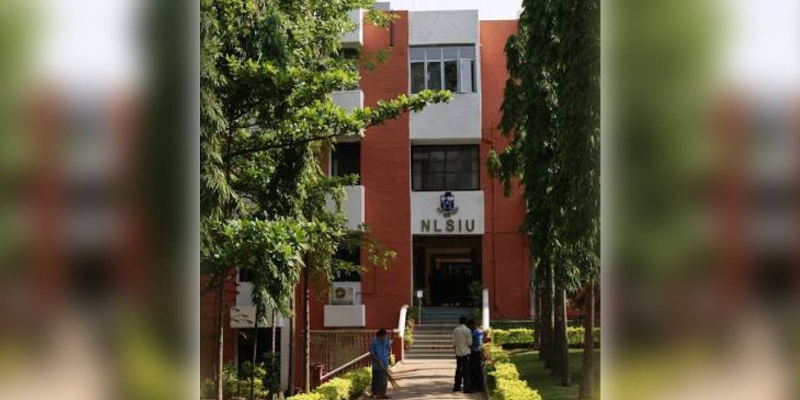 NLSIU students stood in camaraderie with all the citizens of our country who continue to brave state repression and violence in the exercise of their constitutionally guaranteed freedoms