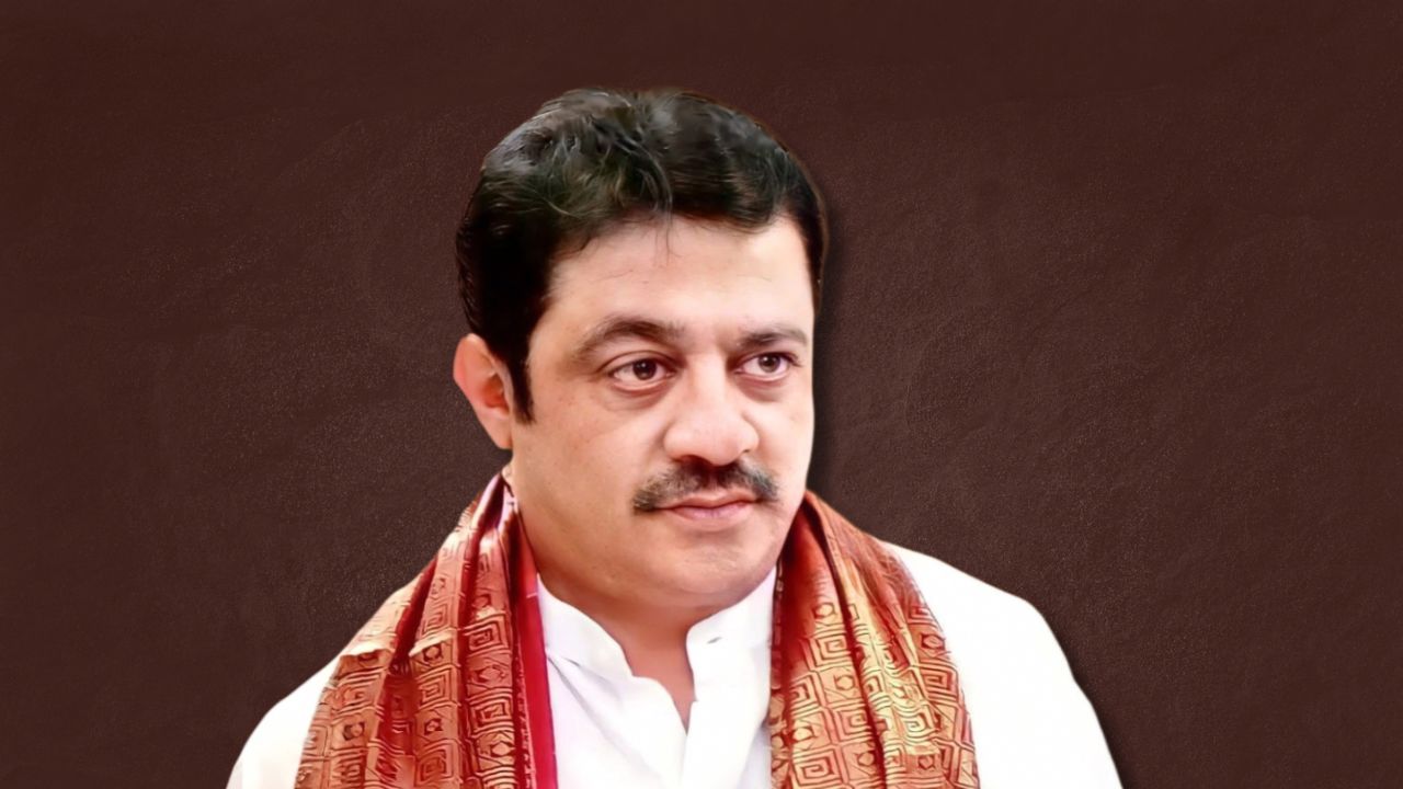 Zameer Ahmed Khan seeks exemption from I-Day flag hoisting, BJP demands his sacking from cabinet