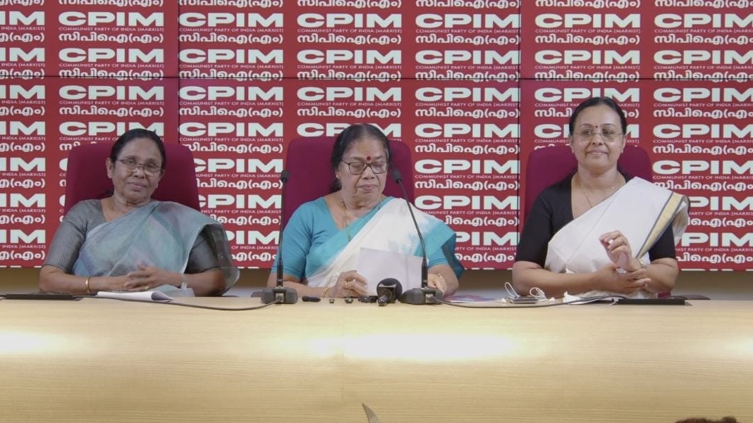 Three former Keralam health ministers accuse UDF govt of pushing state towards privatised healthcare