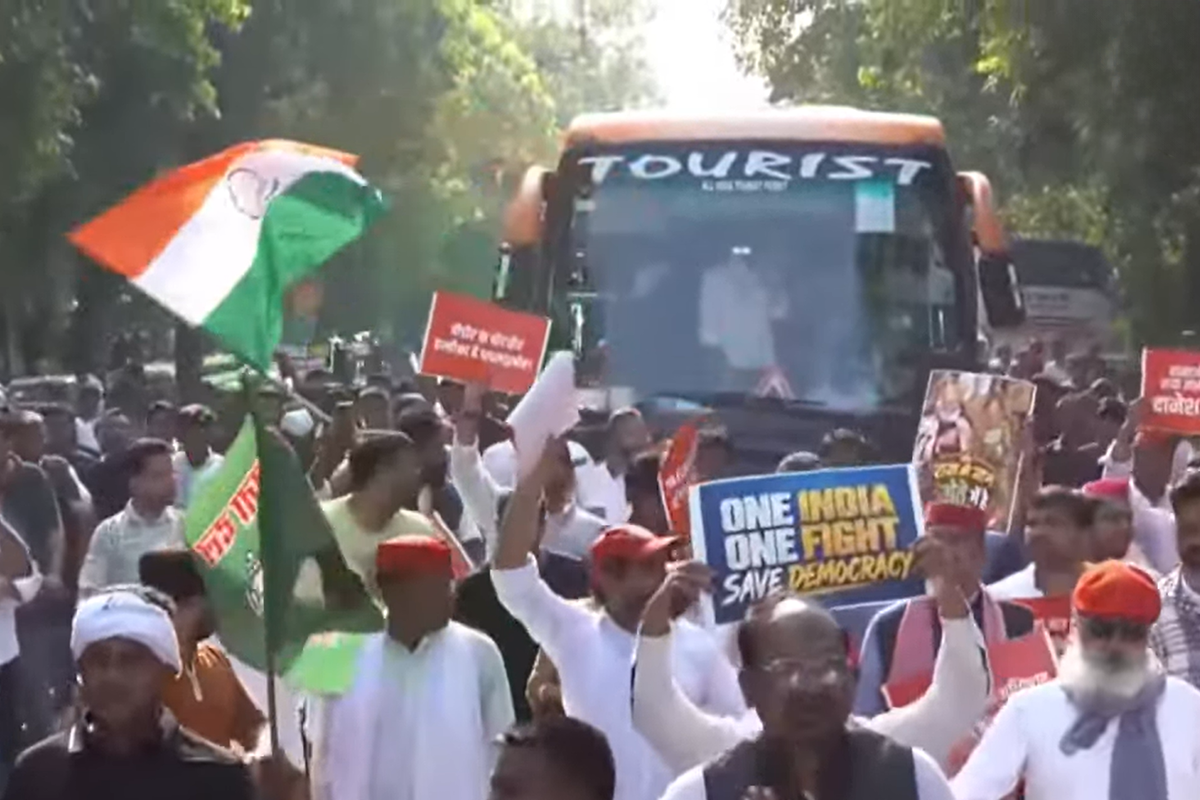 The Congress’s ‘Chalo Delhi’ march to the Supreme Court. (Videograb)