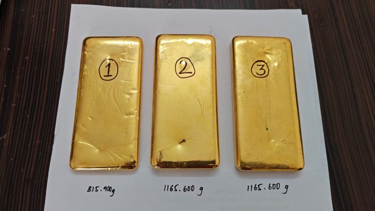 DRI busts international gold-smuggling racket in Vijayawada, arrests five people