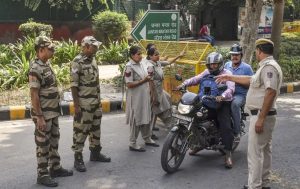 Even roads leading to Jantar Mantar have been declared off-limits for citizens. (@shashitharoor/X)
